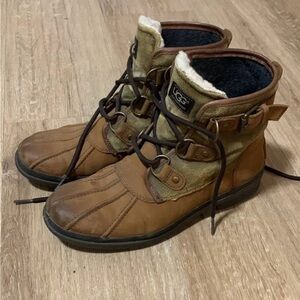 UGG Women’s Cecille Tan Winter Boots